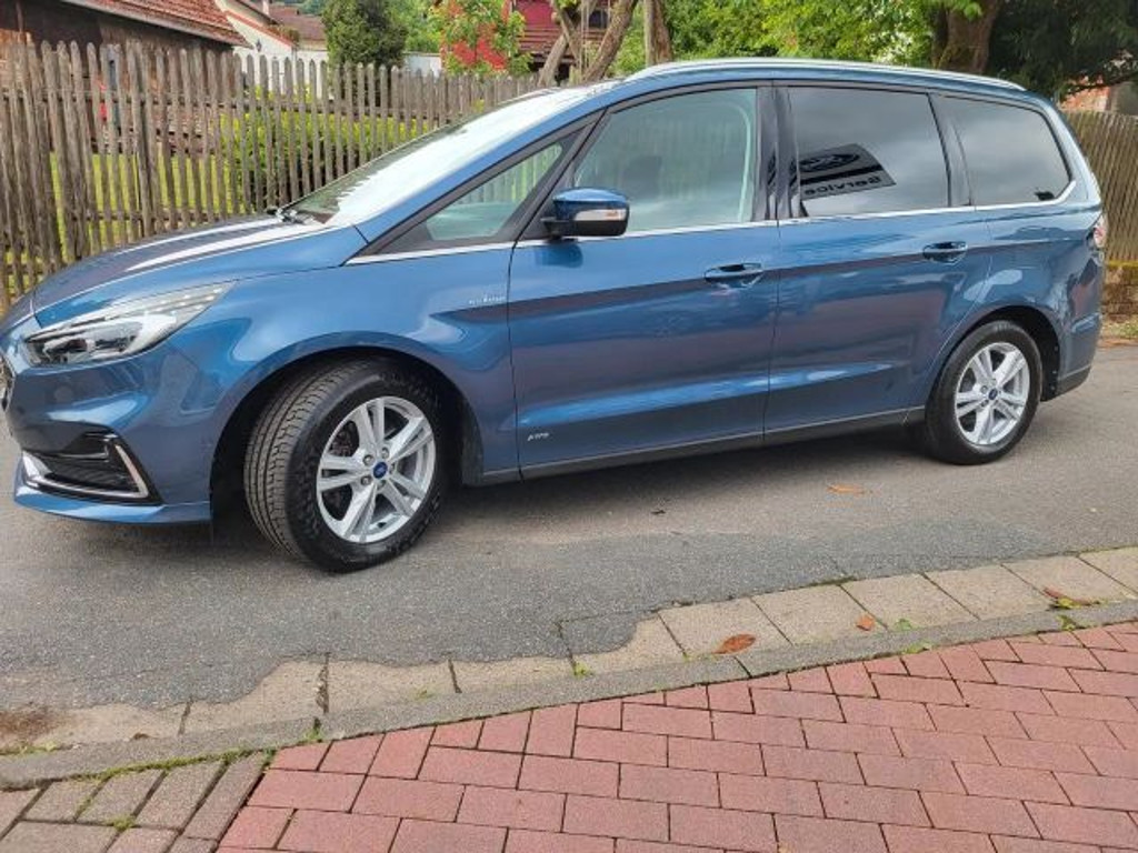 Ford Galaxy Titanium AWD