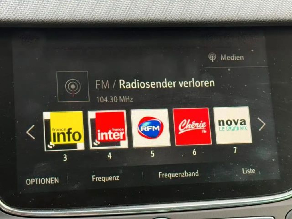Opel Crossland X