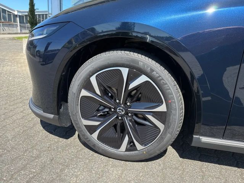 Mazda 6e