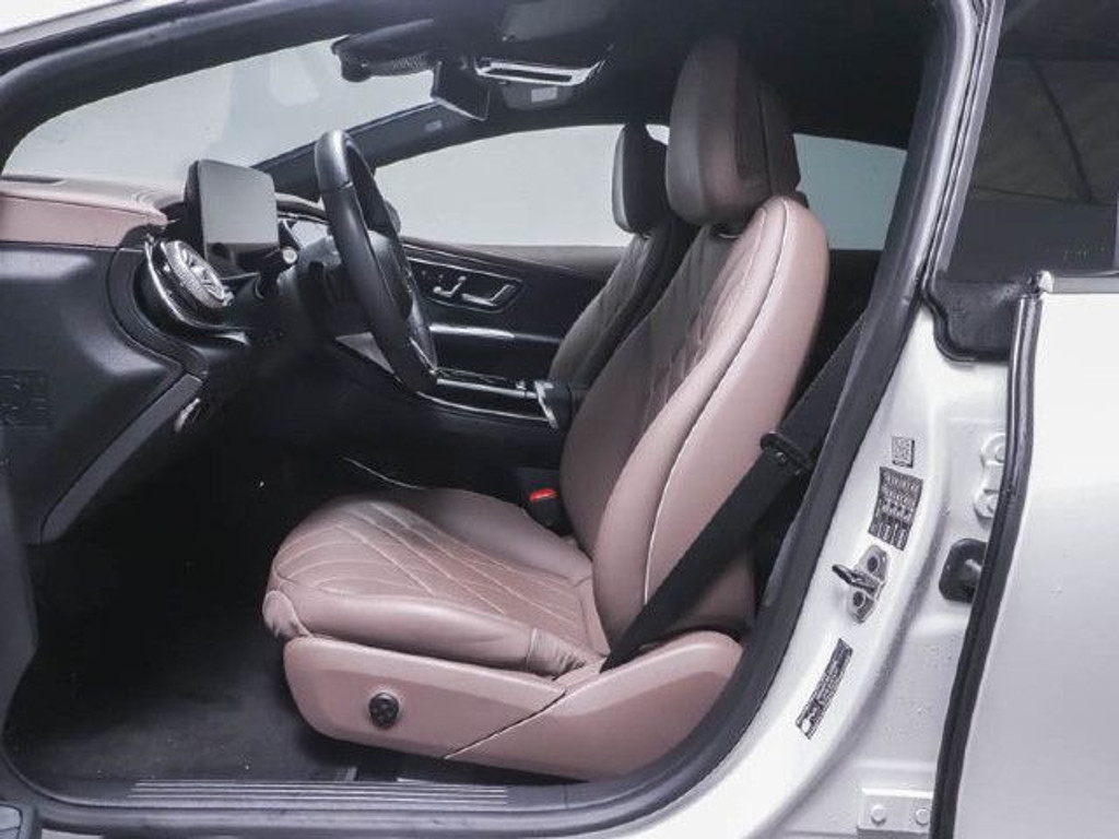 Mercedes-Benz E-Klasse EQE 300 Sedan