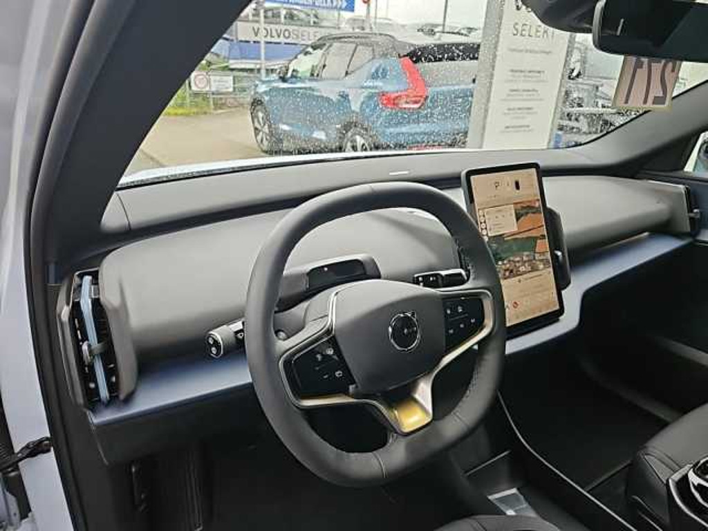 Volvo EX30