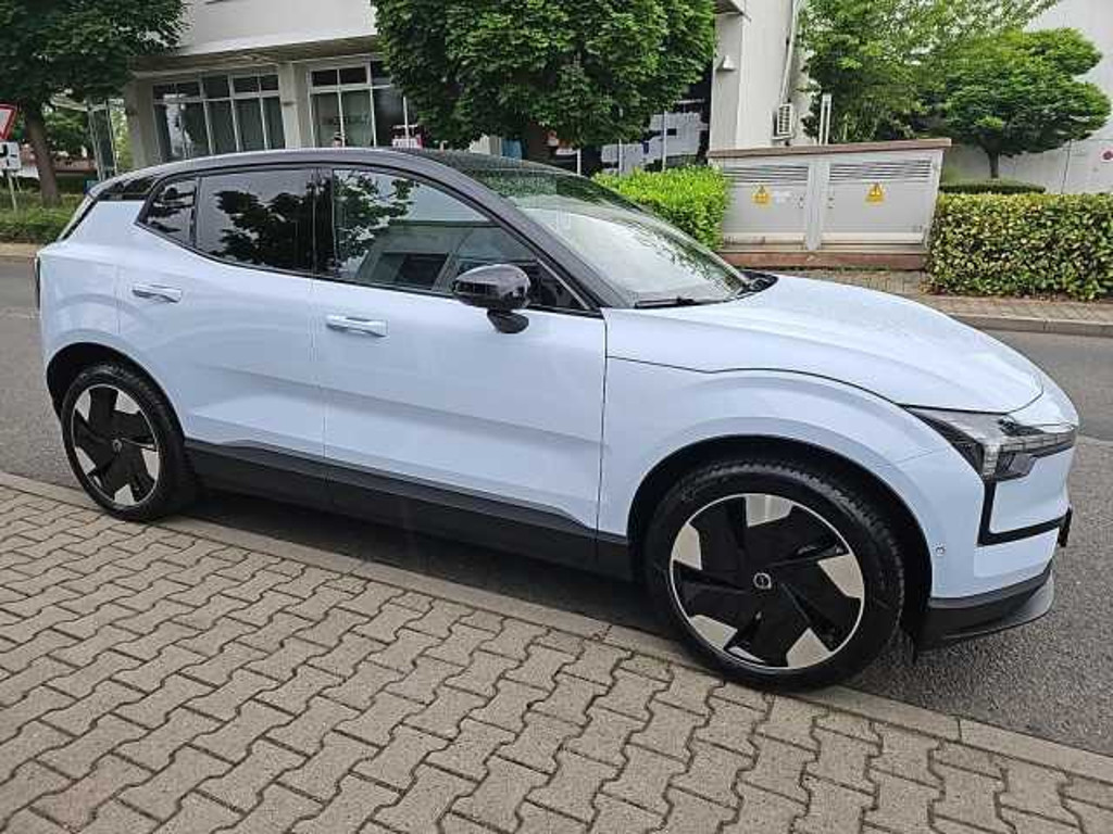 Volvo EX30