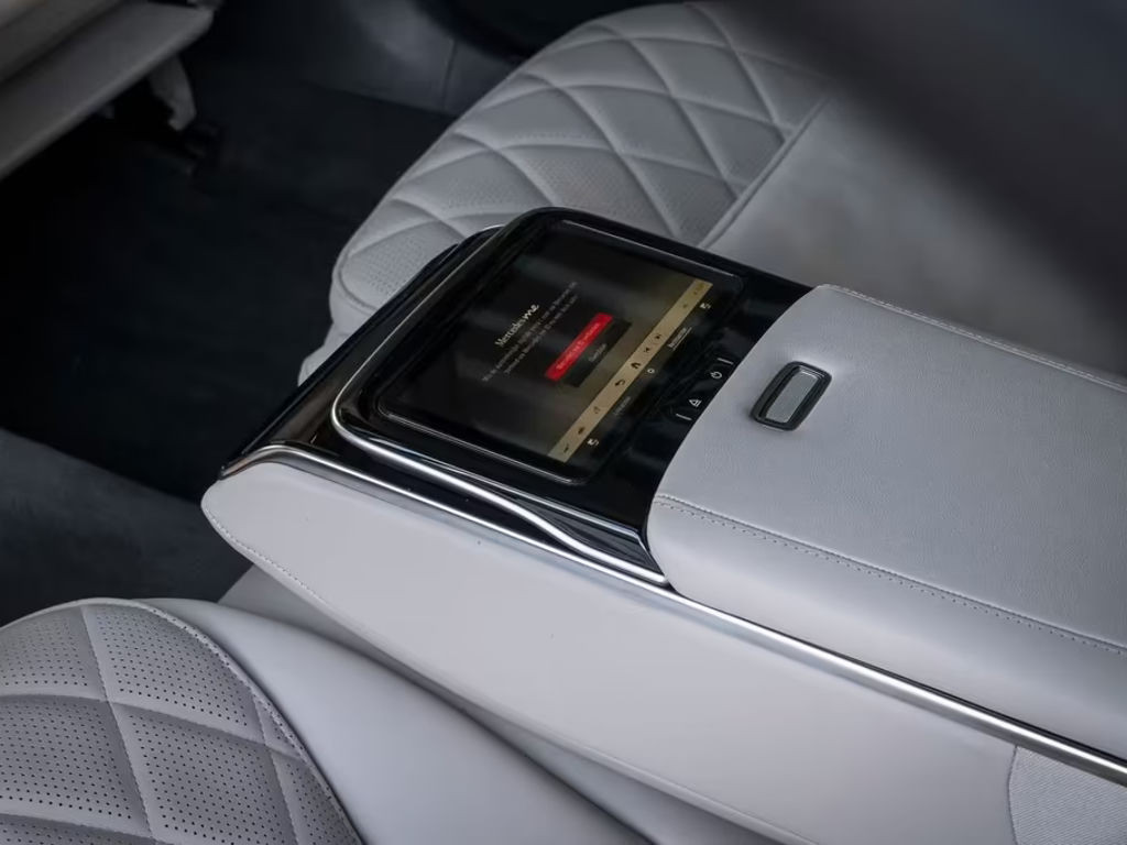 Mercedes-Benz S-Klasse