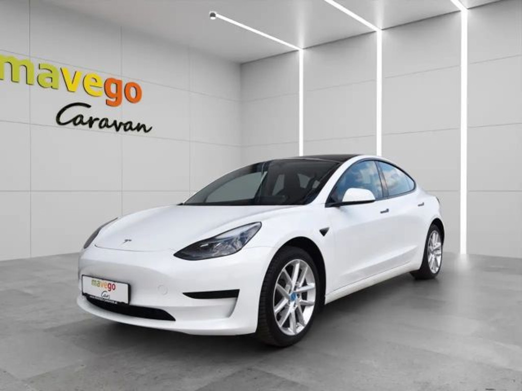 Tesla Model 3 RWD Standard Range