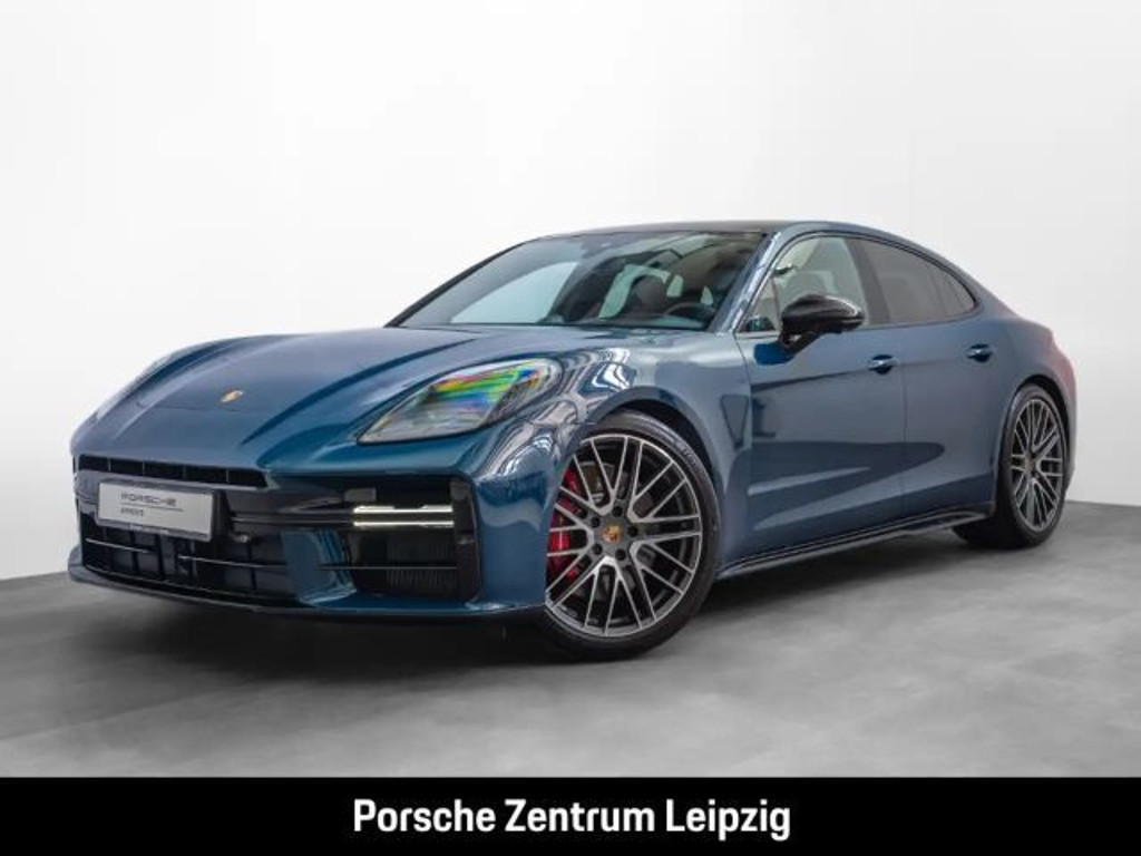 Porsche Panamera GTS