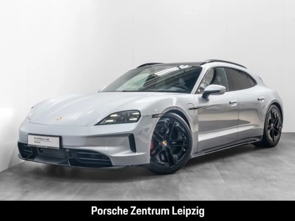 Porsche Taycan GTS Sport Turismo