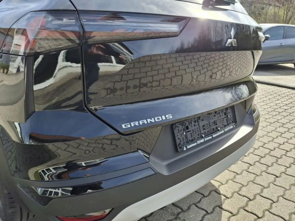 Mitsubishi Grandis