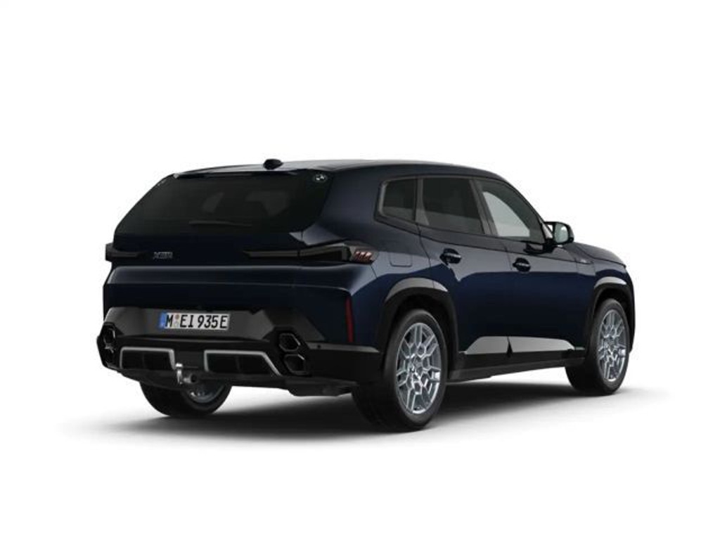 BMW XM