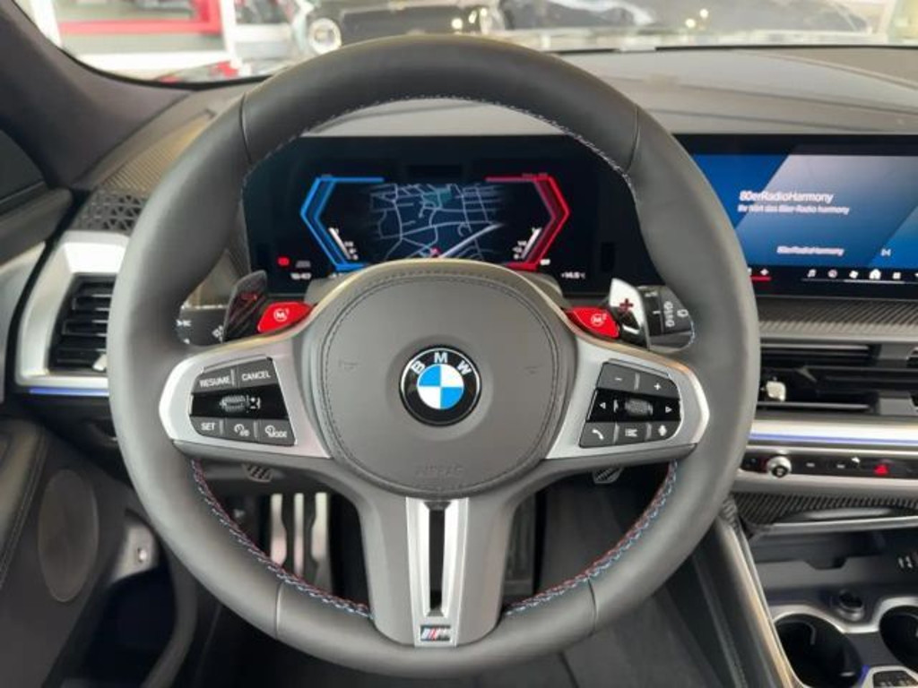 BMW XM