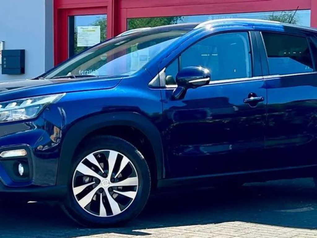 Suzuki S-Cross