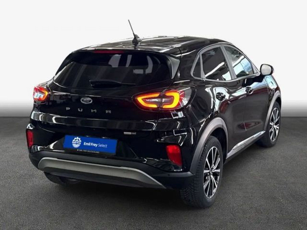 Ford Puma EcoBoost Titanium