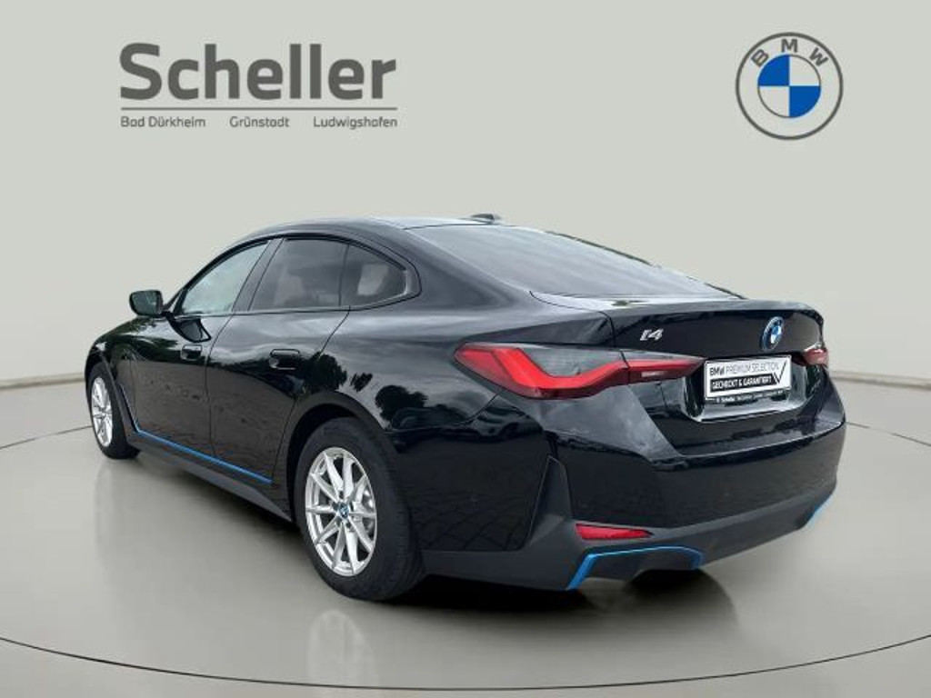 BMW i4