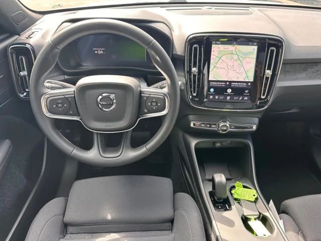 Volvo EX40