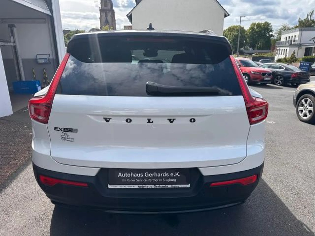 Volvo EX40