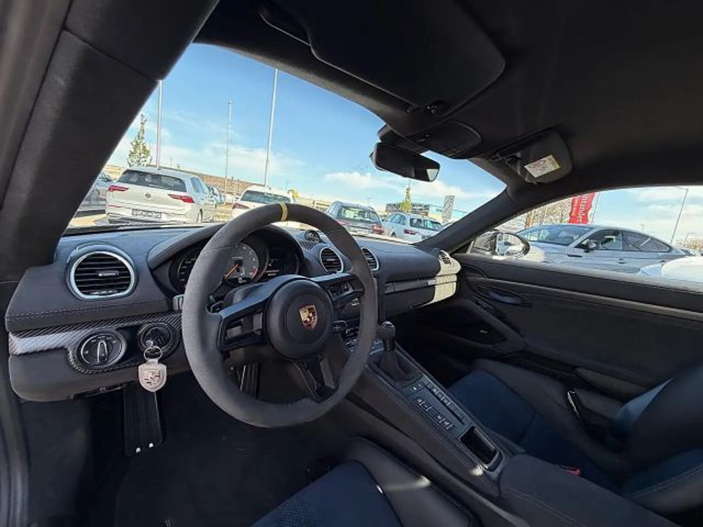 Porsche Cayman