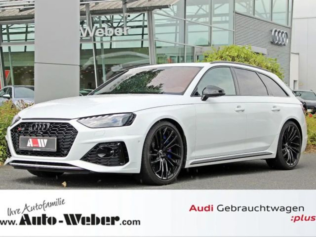 Audi RS4 Avant Quattro