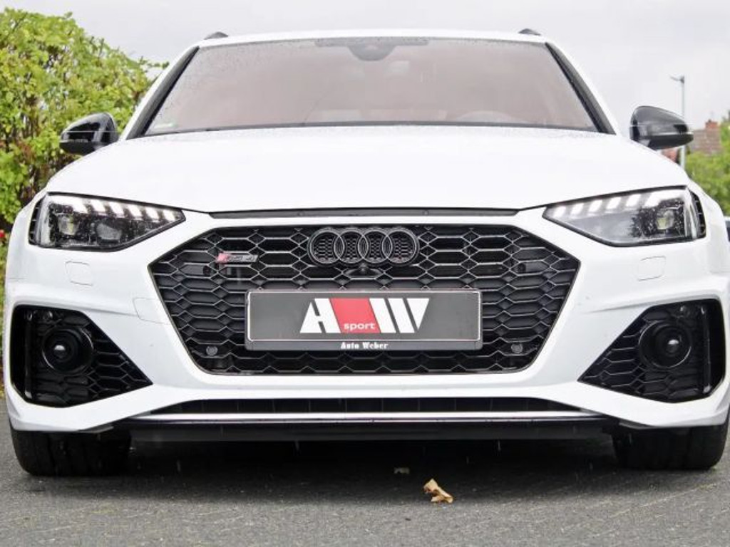 Audi RS4