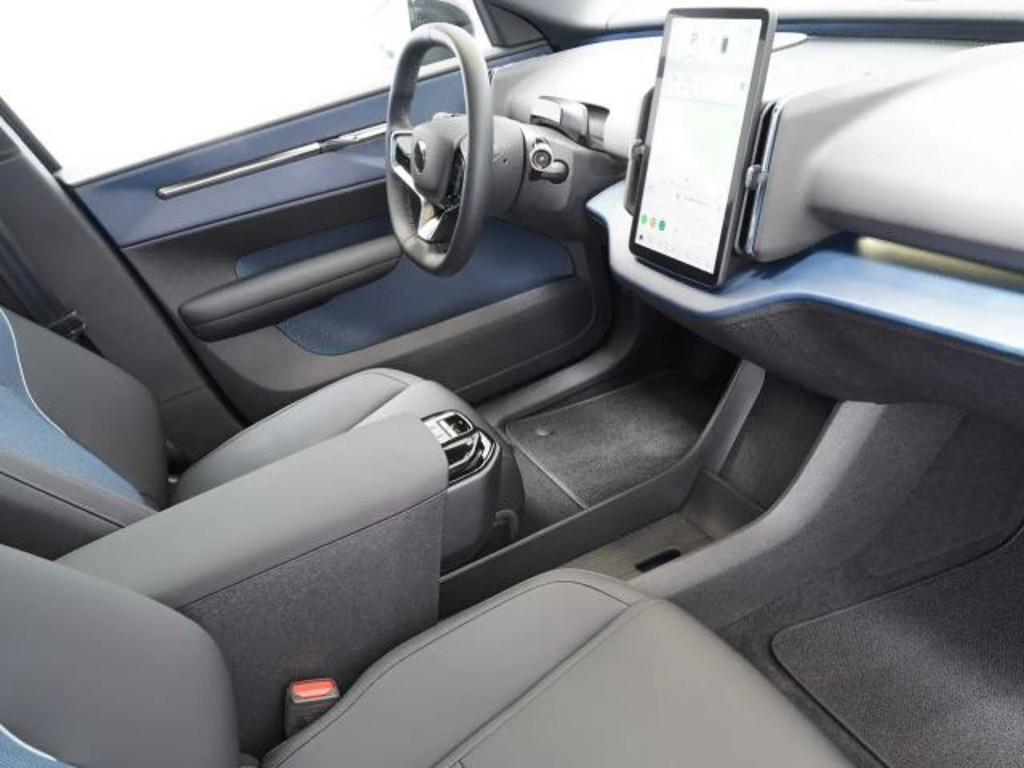 Volvo EX30