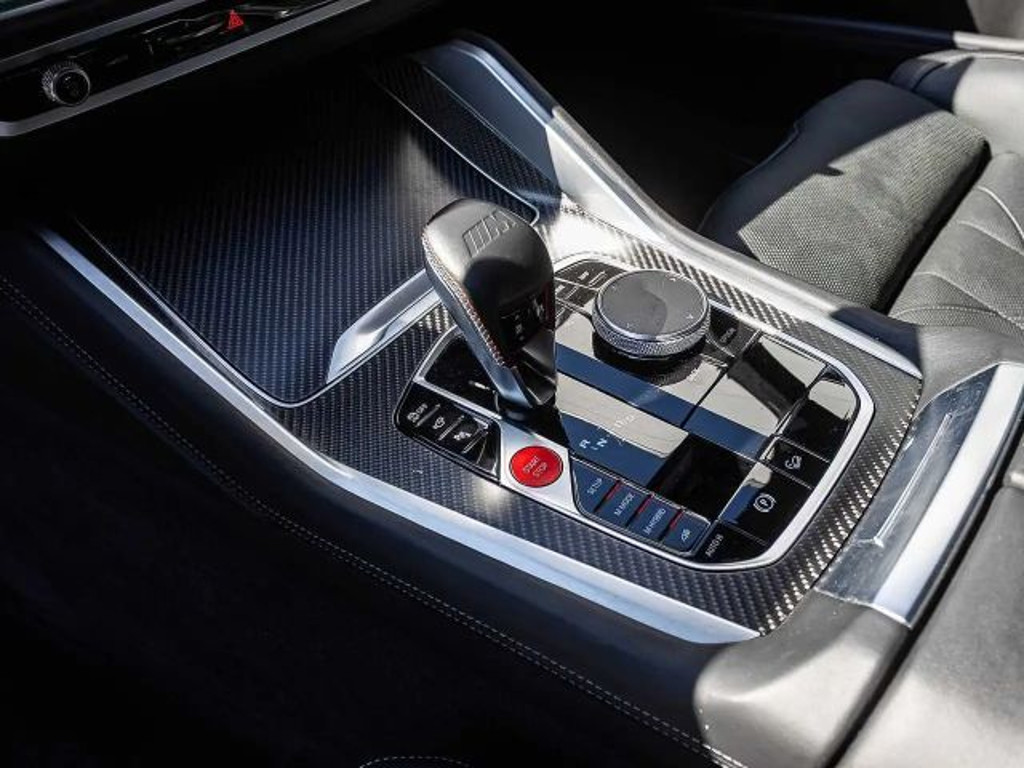 BMW XM