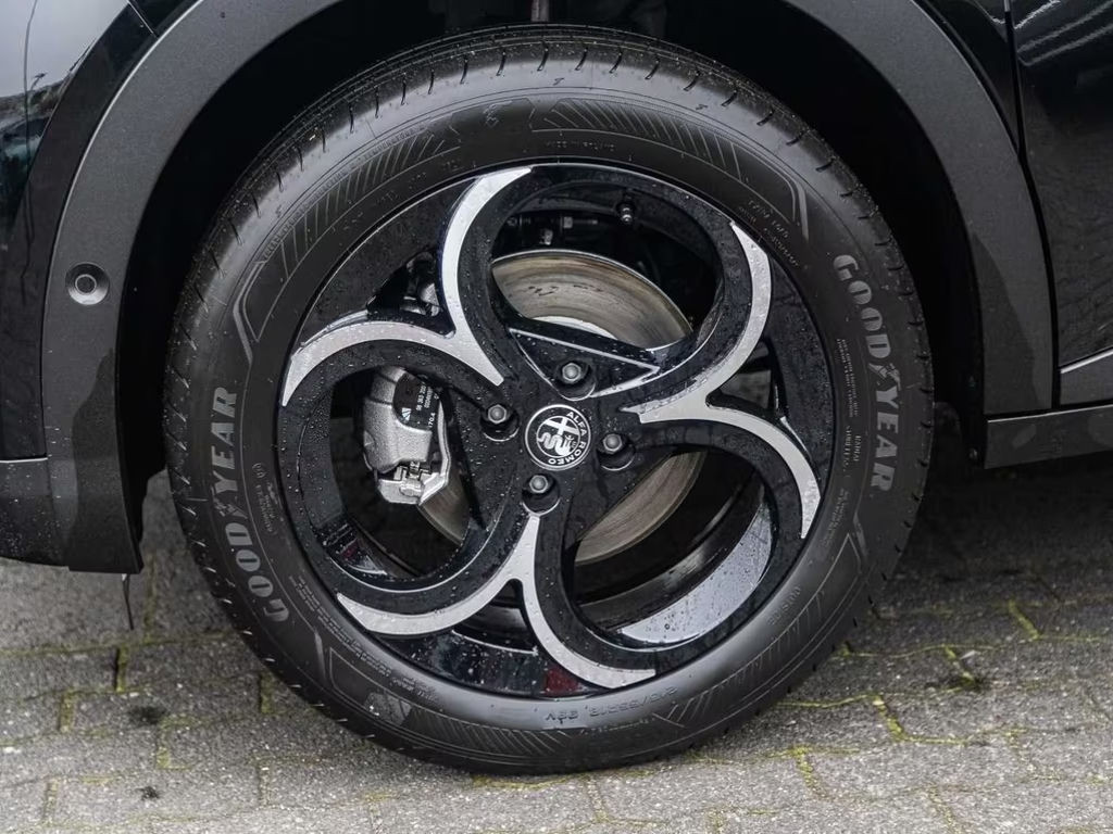 Alfa Romeo Junior