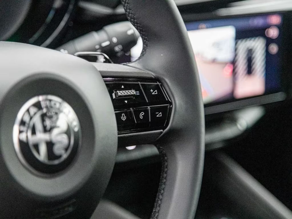 Alfa Romeo Junior