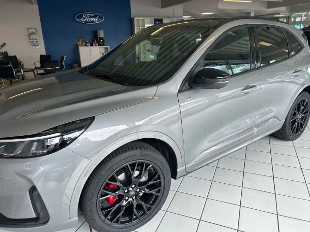 Ford Kuga ST Line Hybrid X