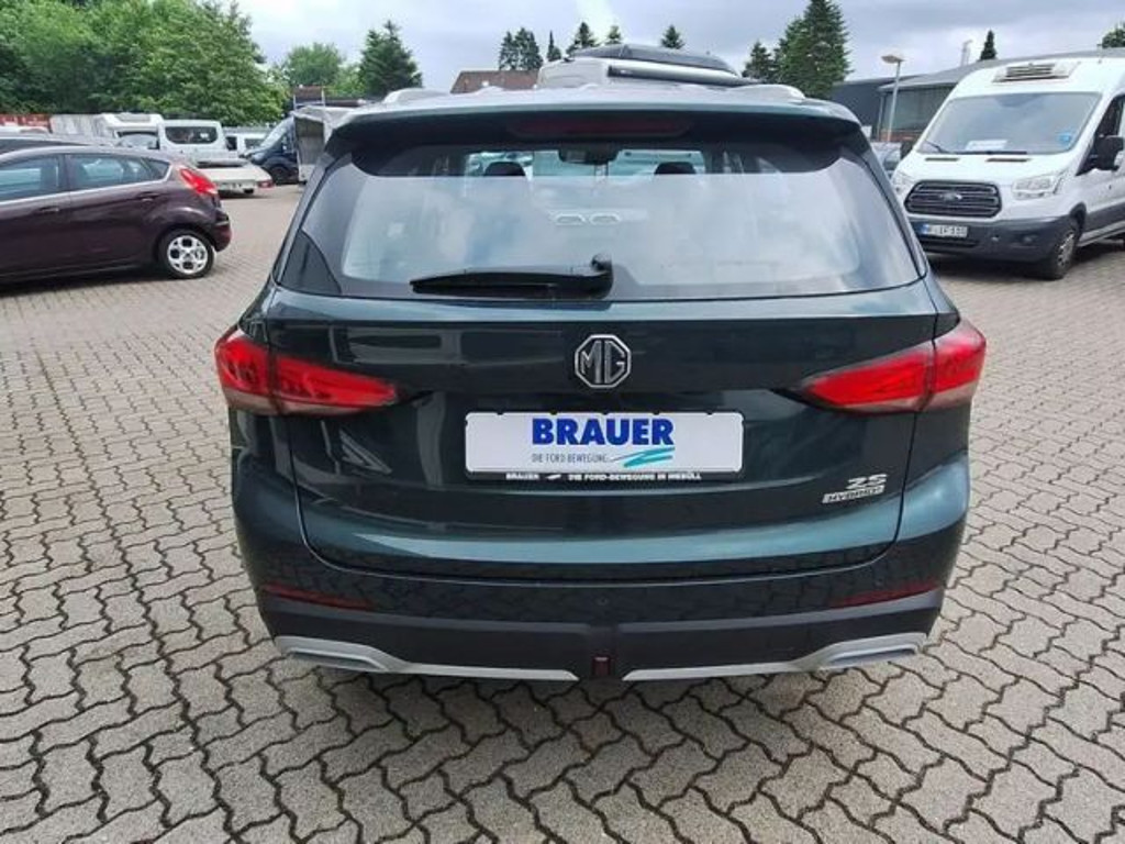 MG ZS