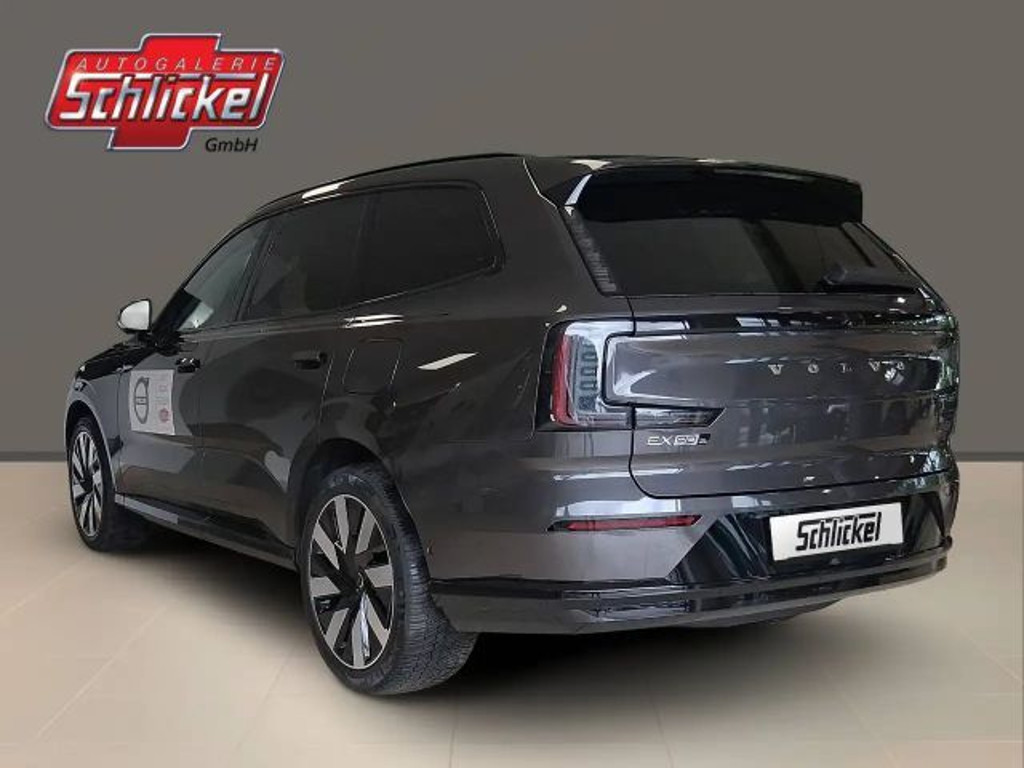 Volvo EX90