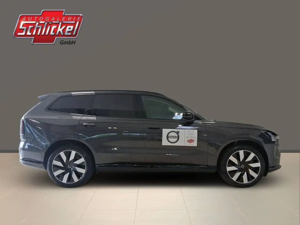 Volvo EX90