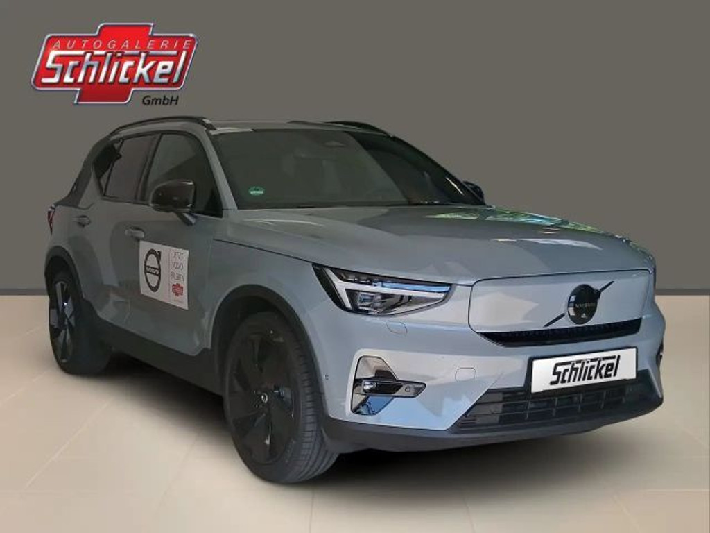 Volvo EX40