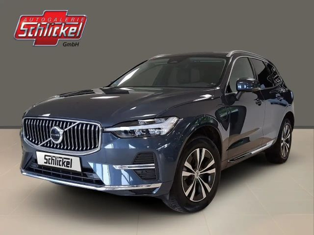 Volvo XC60 AWD T6 Recharge Core Bright