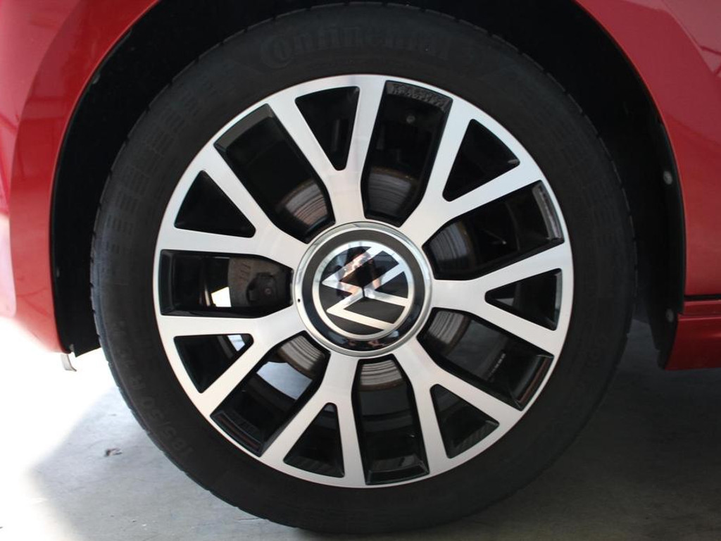 Volkswagen e-up!