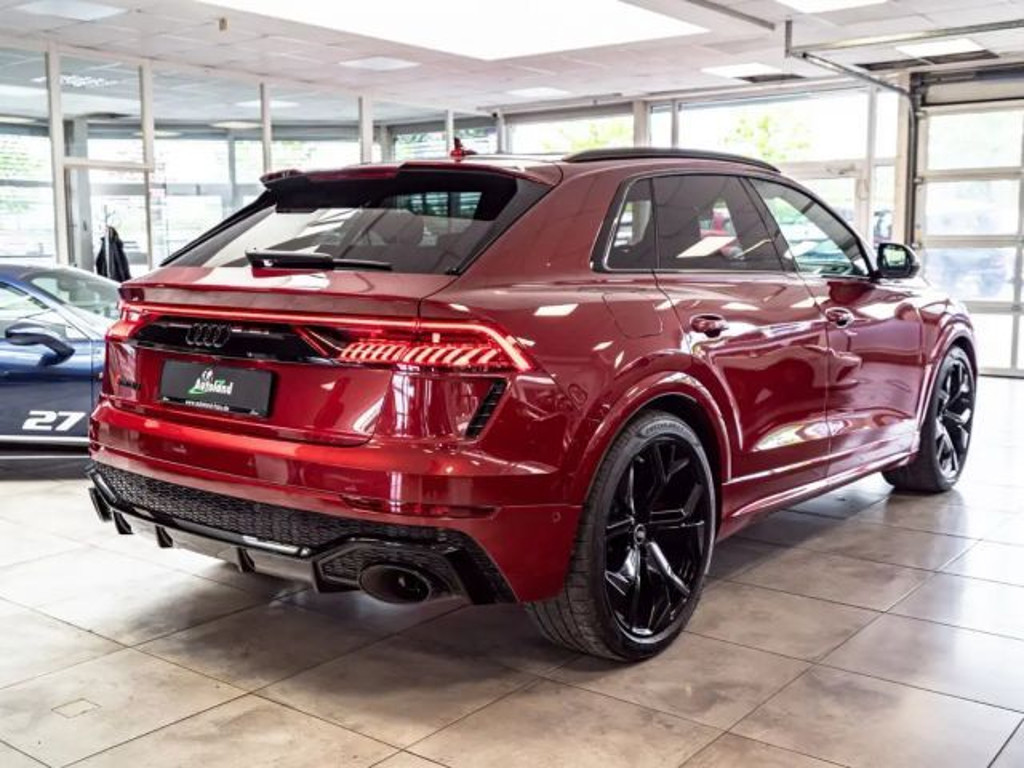 Audi RS Q8