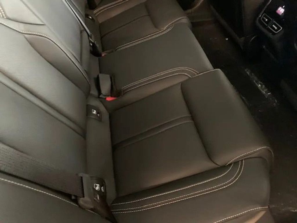Mazda 6e