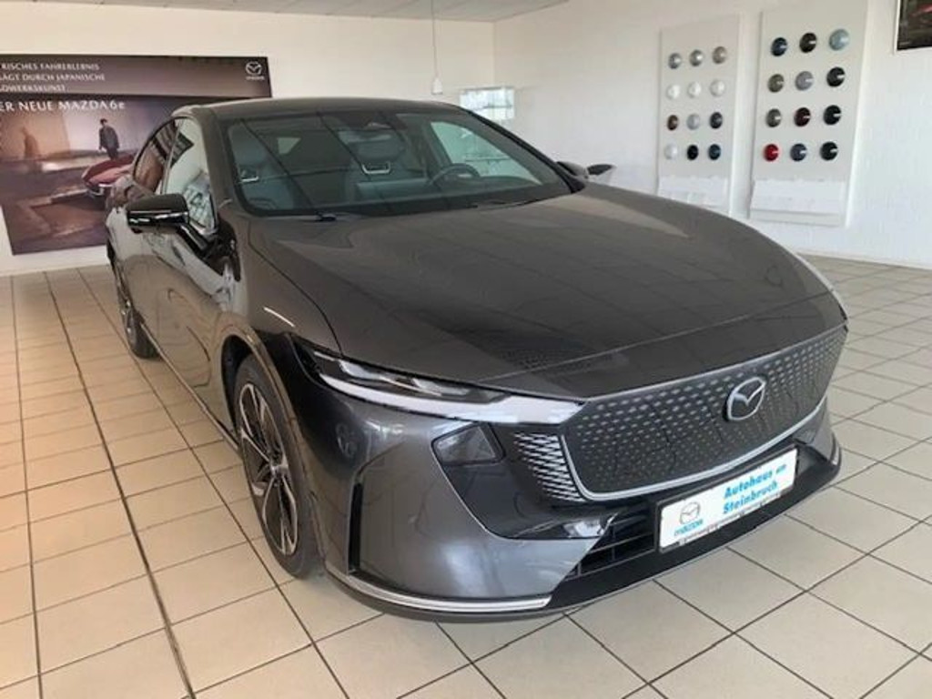 Mazda 6e