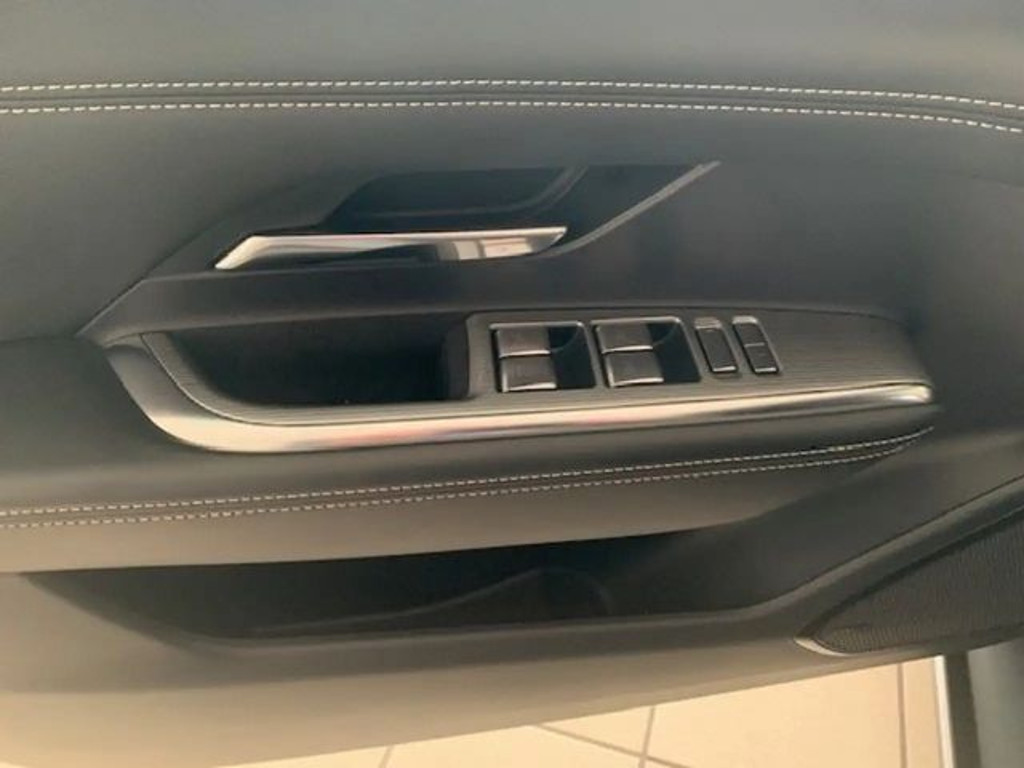 Mazda 6e