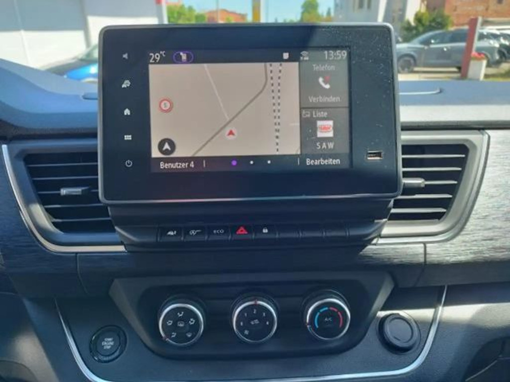 Nissan Primastar