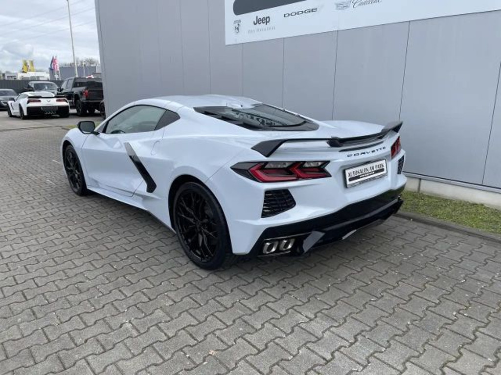 Corvette C8