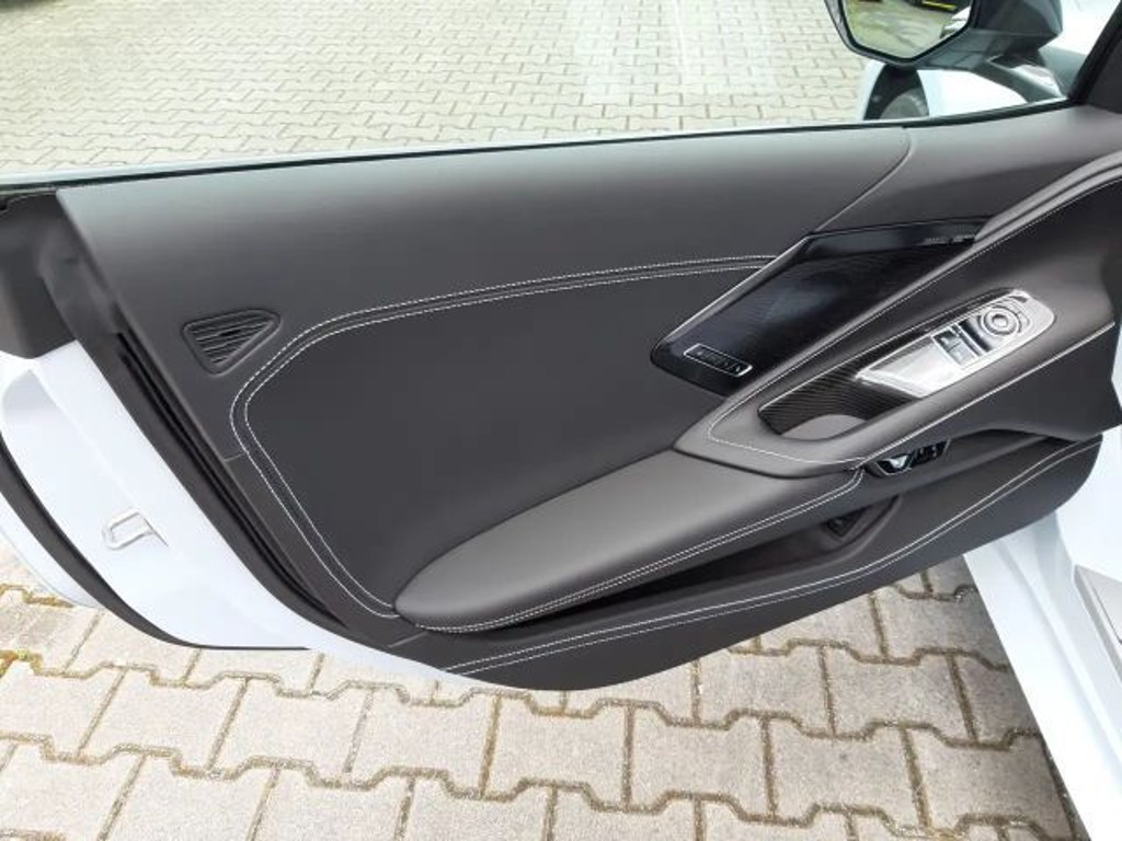 Corvette C8