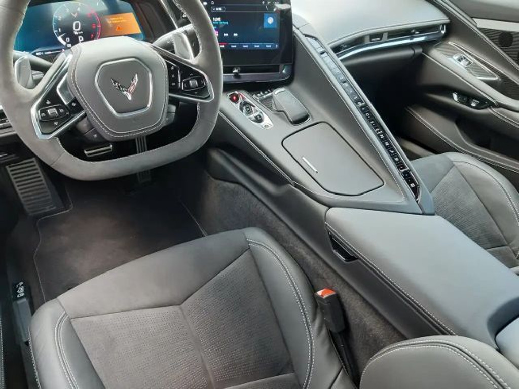 Corvette C8