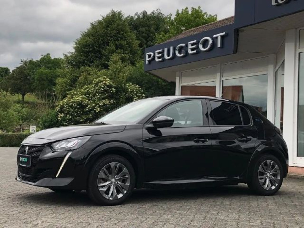 Peugeot e-208 Allure Pack