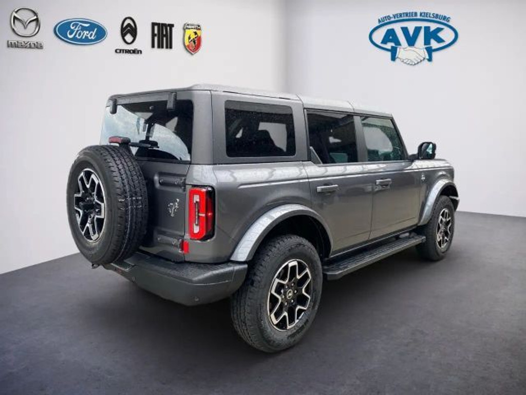Ford Bronco