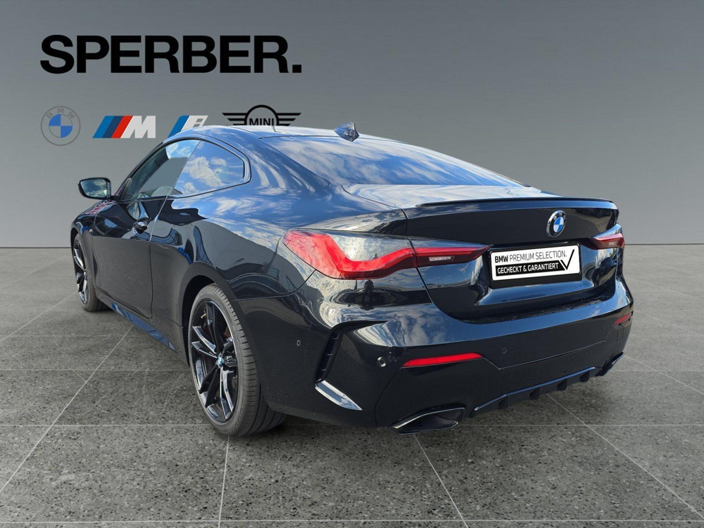 BMW M440