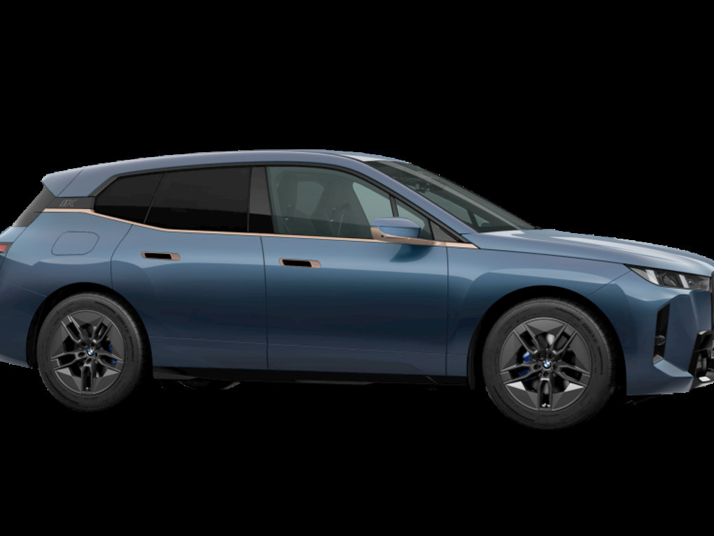BMW iX