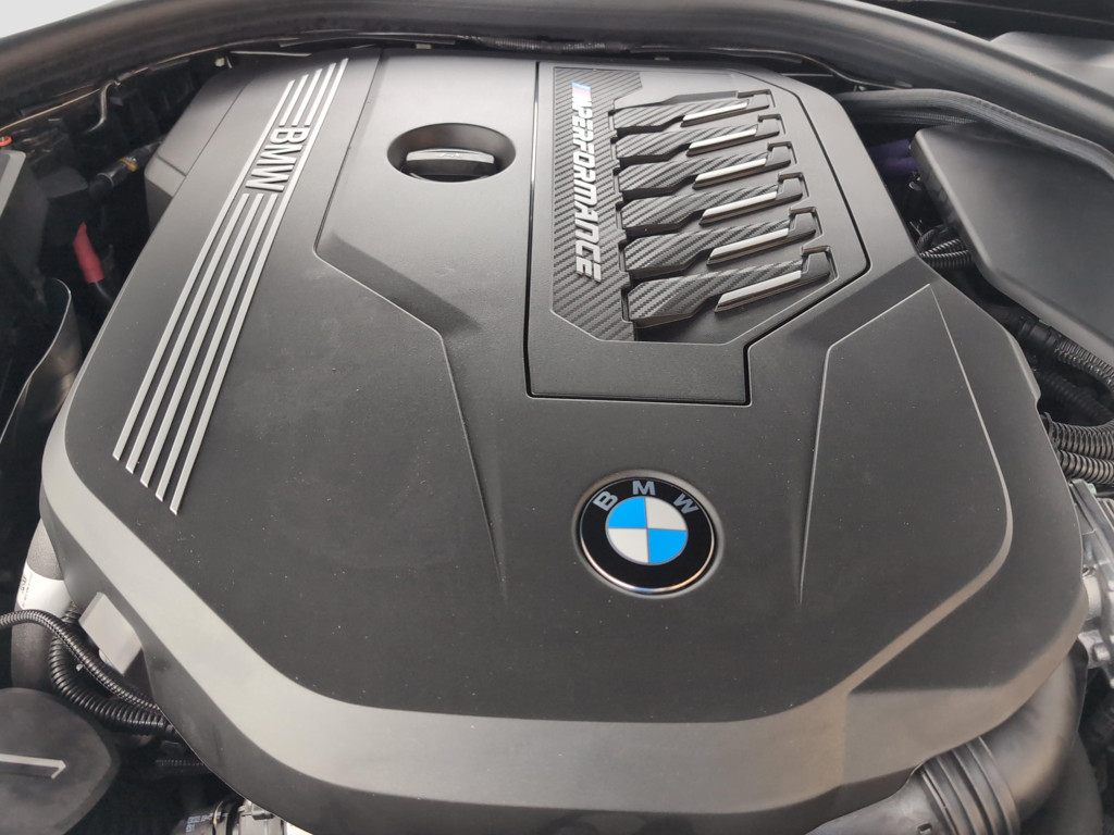 BMW M440