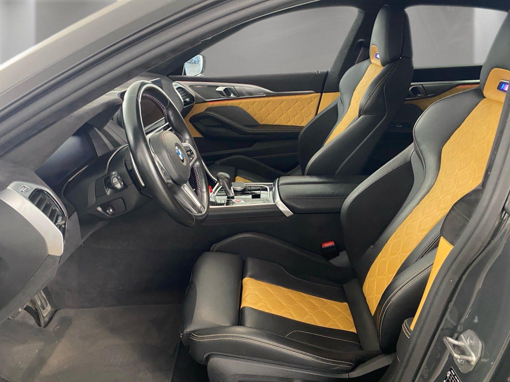 BMW M8