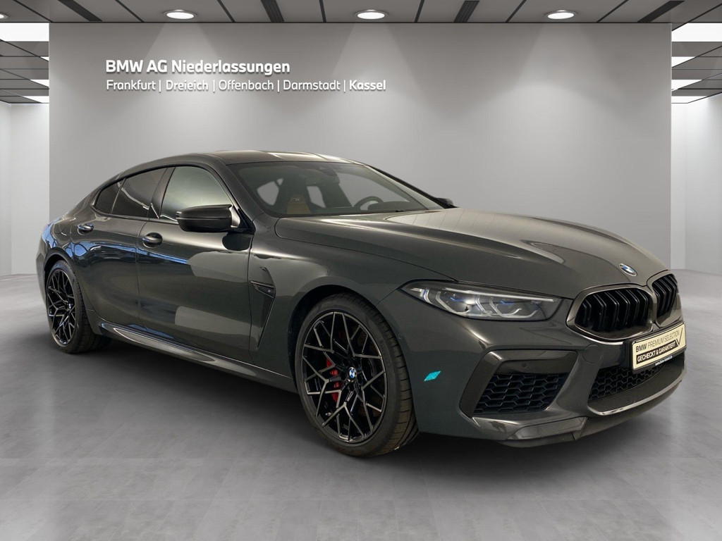 BMW M8