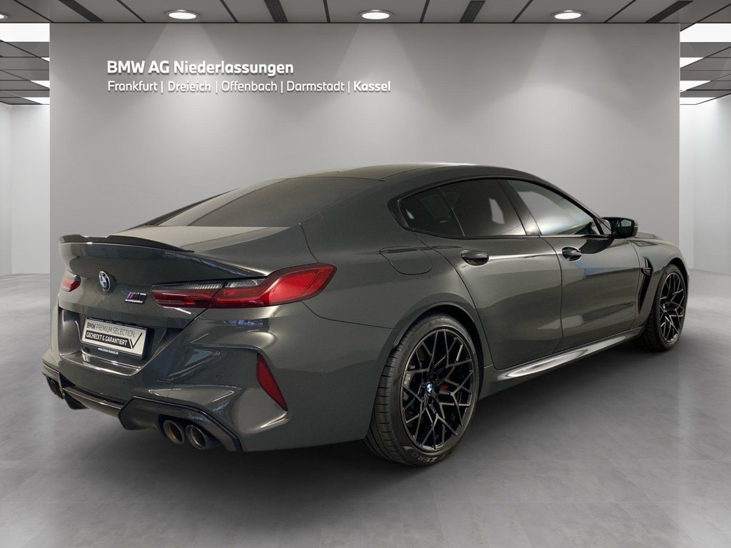 BMW M8
