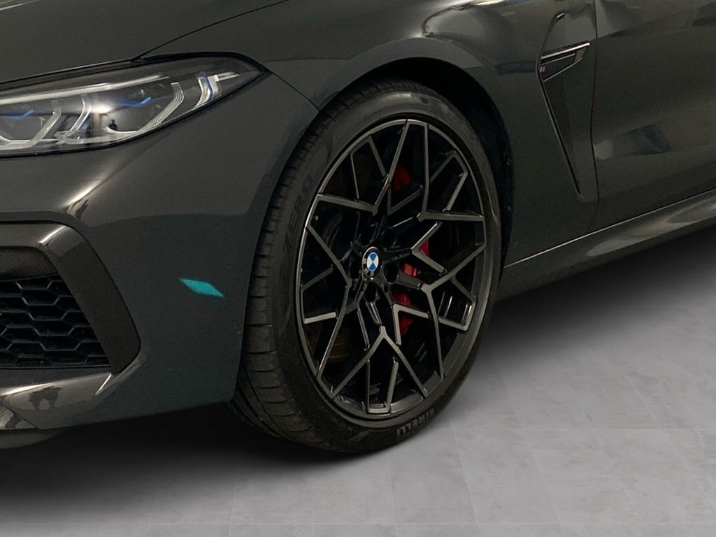 BMW M8