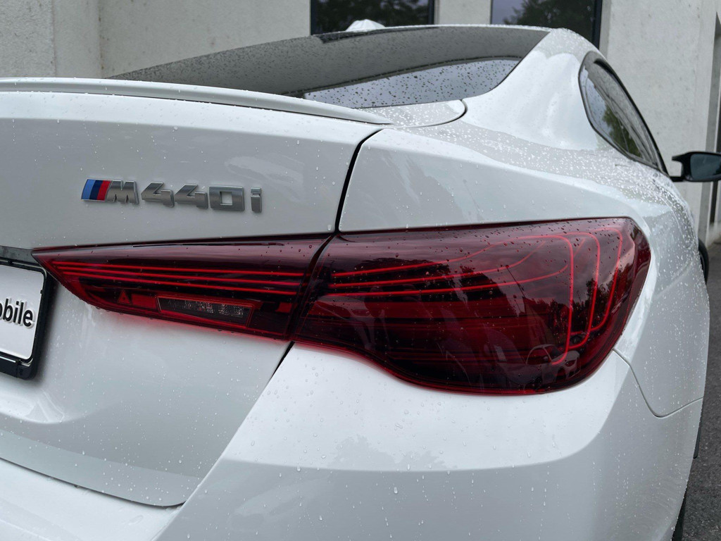 BMW M440